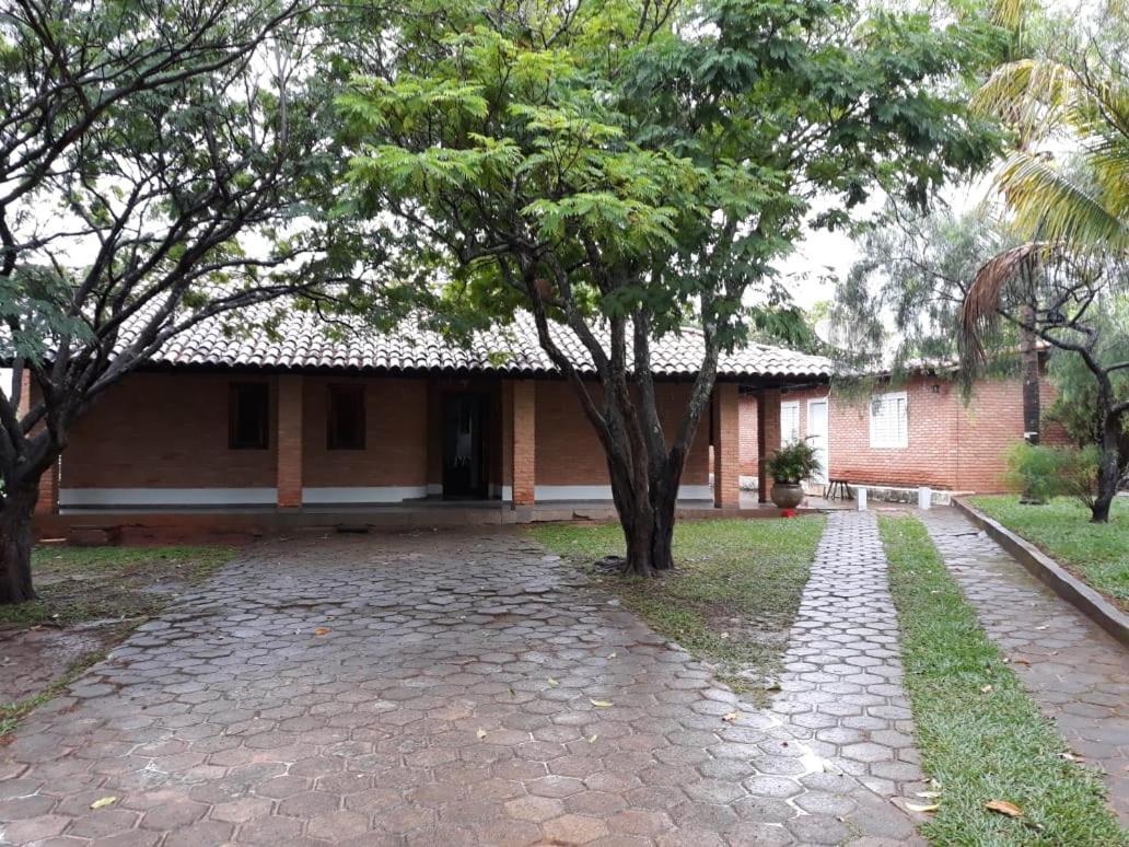 Chacara Charbella Villa Tres Ranchos Buitenkant foto